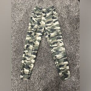 H&M Camo cargo pants